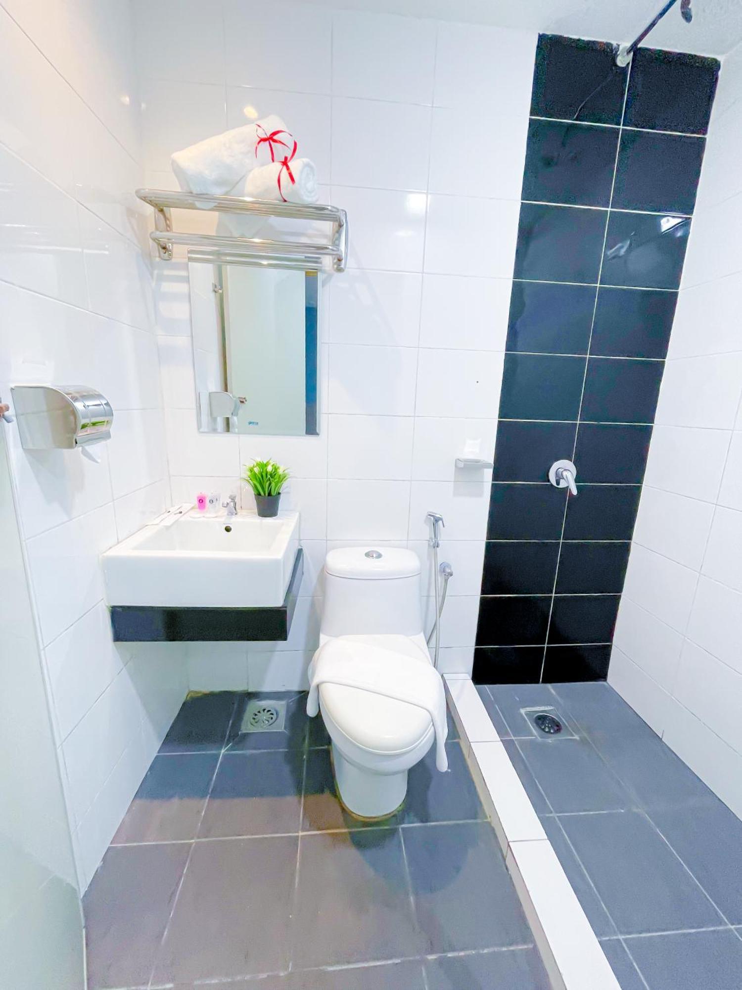 Starq Hotel Kuala Lumpur Extérieur photo